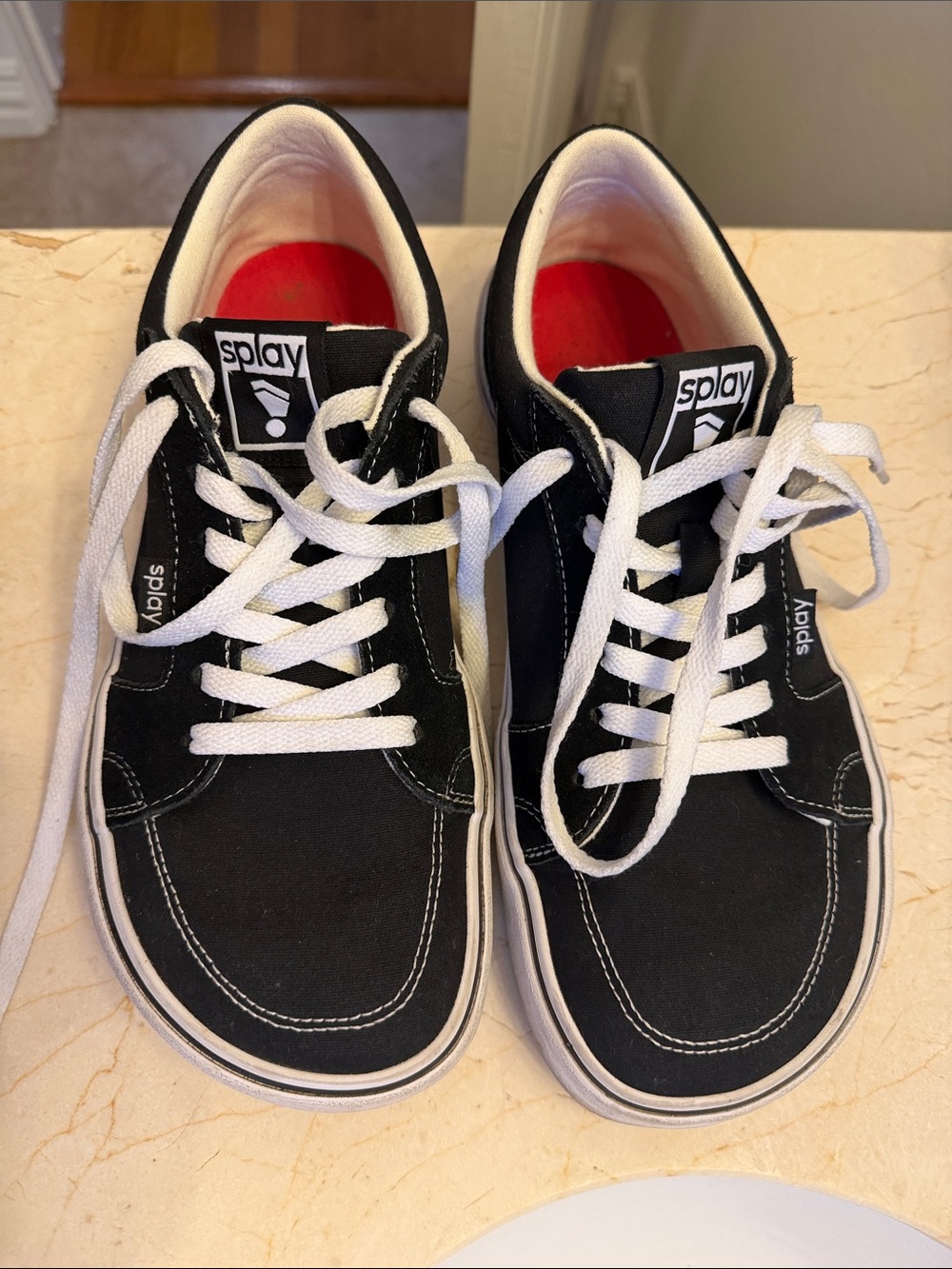 splay Black Canvas Low-Top Sneakers with White Laces